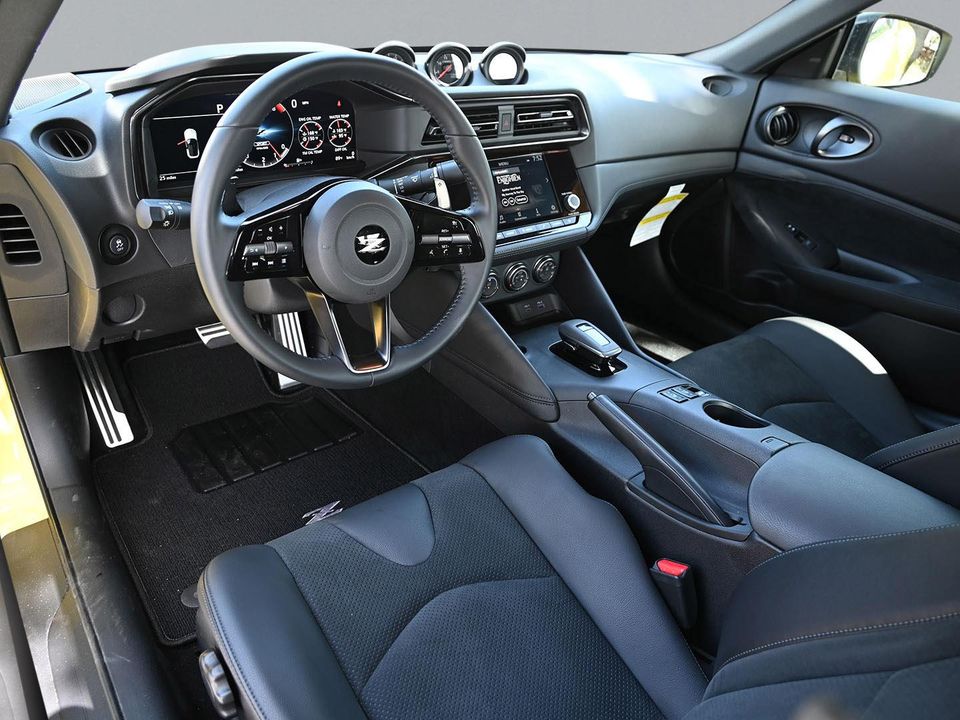 2024 NISSAN Z