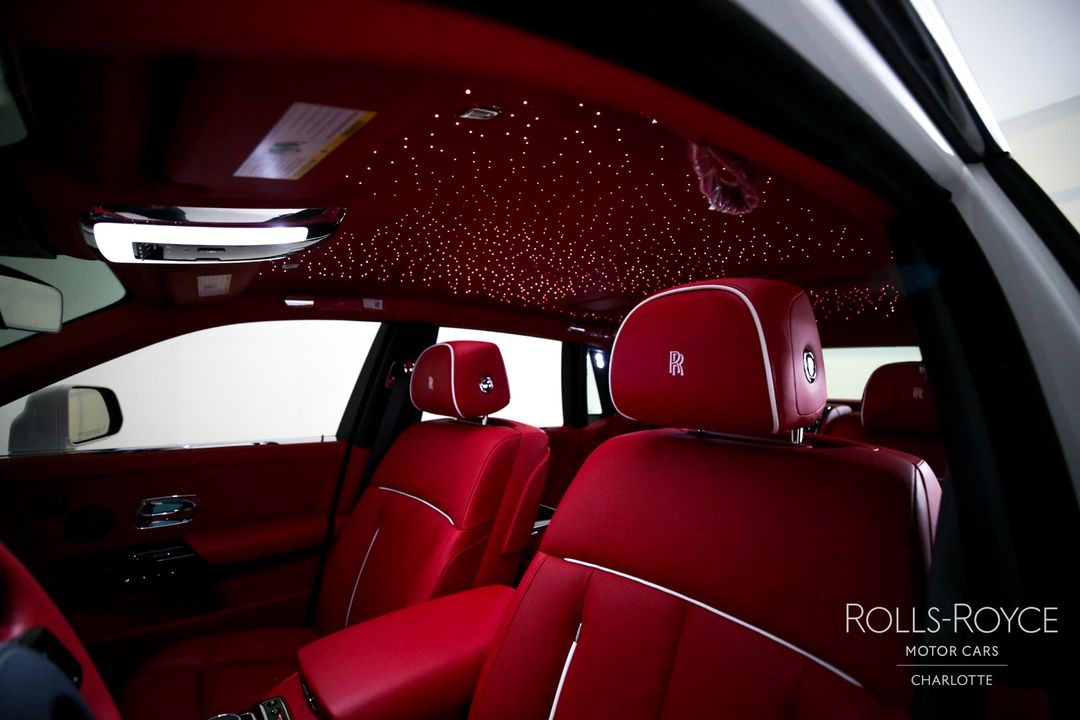 2025 Rolls-Royce Phantom