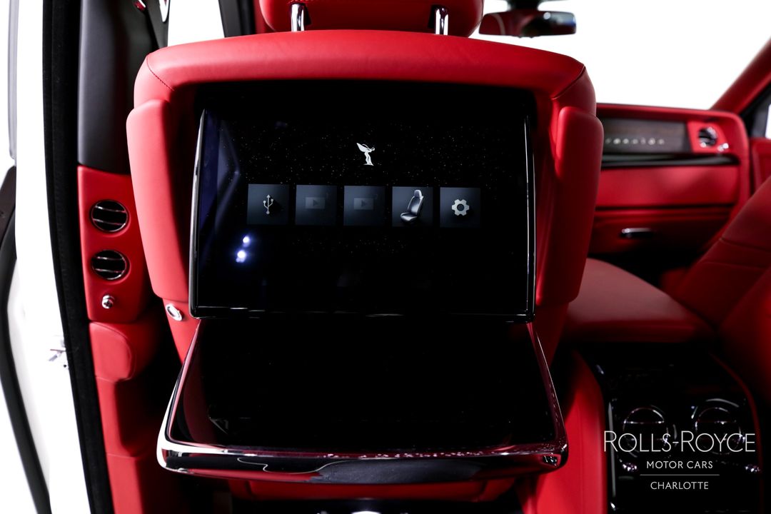 2025 Rolls-Royce Phantom