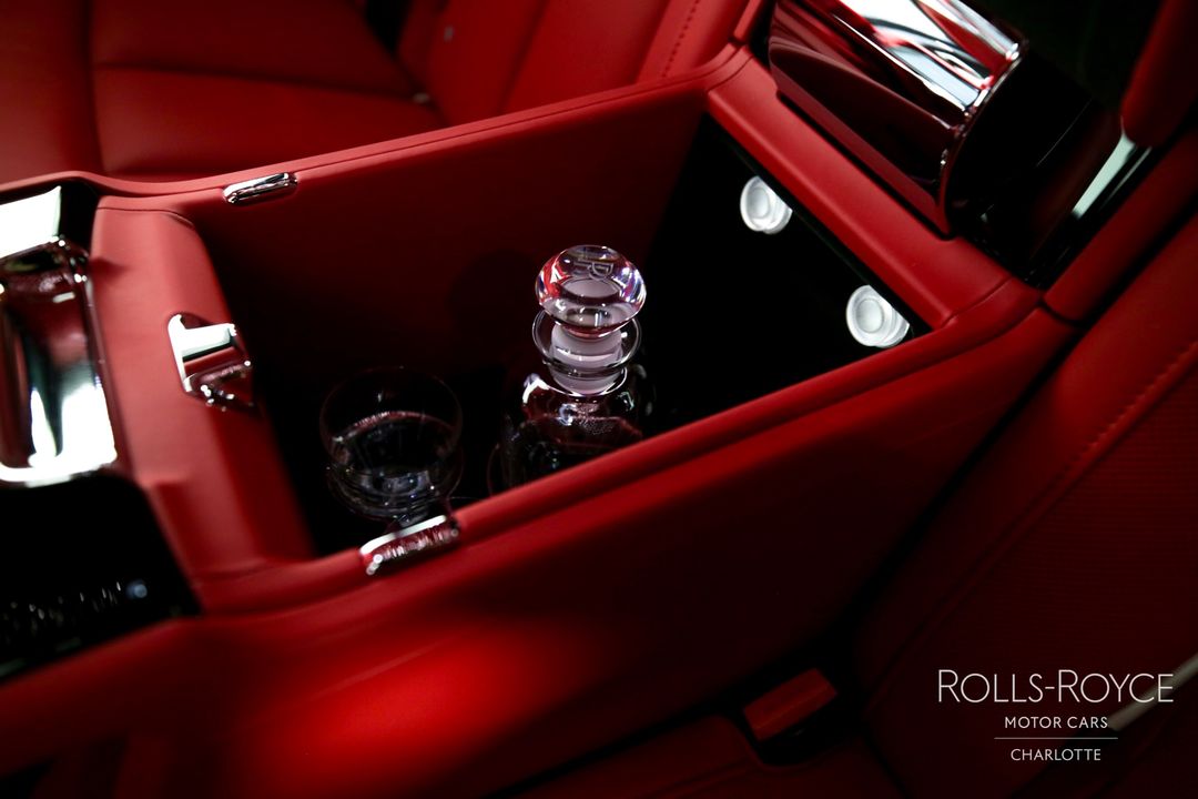2025 Rolls-Royce Phantom