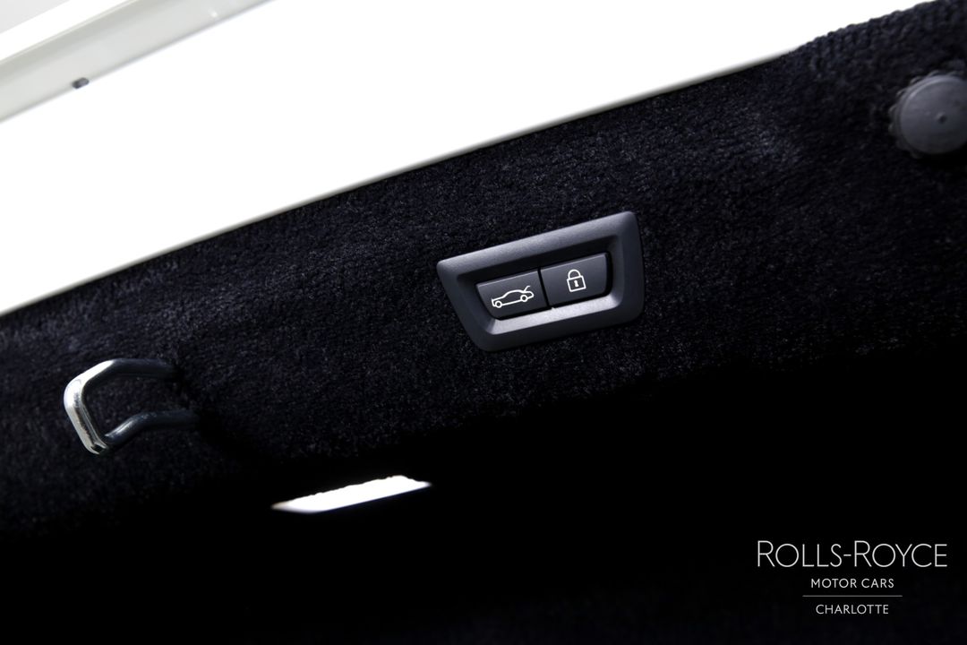 2025 Rolls-Royce Phantom