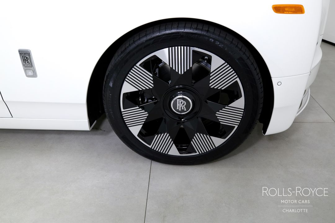2025 Rolls-Royce Phantom