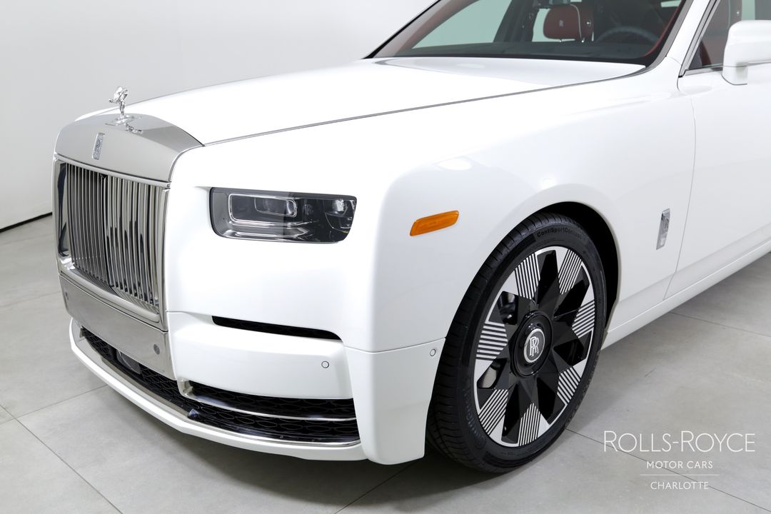 2025 Rolls-Royce Phantom