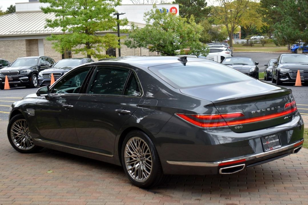 2022 Genesis G90