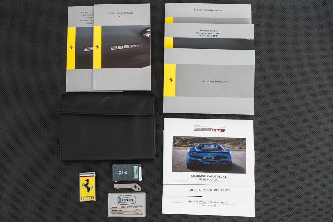 2025 Ferrari 296 GTS