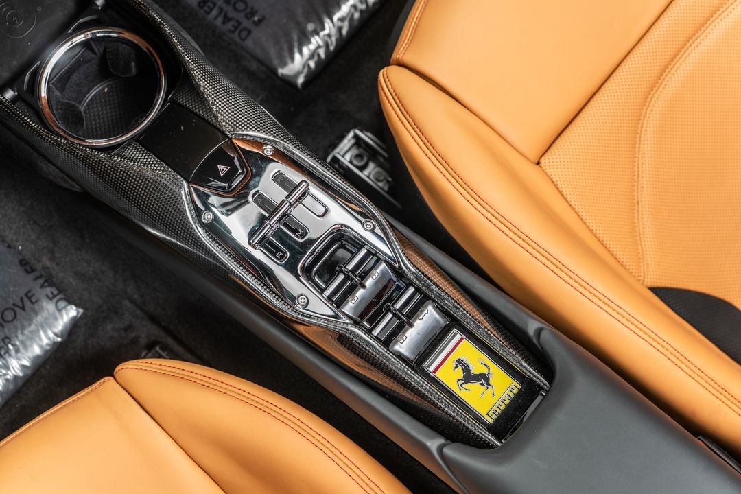 2025 Ferrari 296 GTS