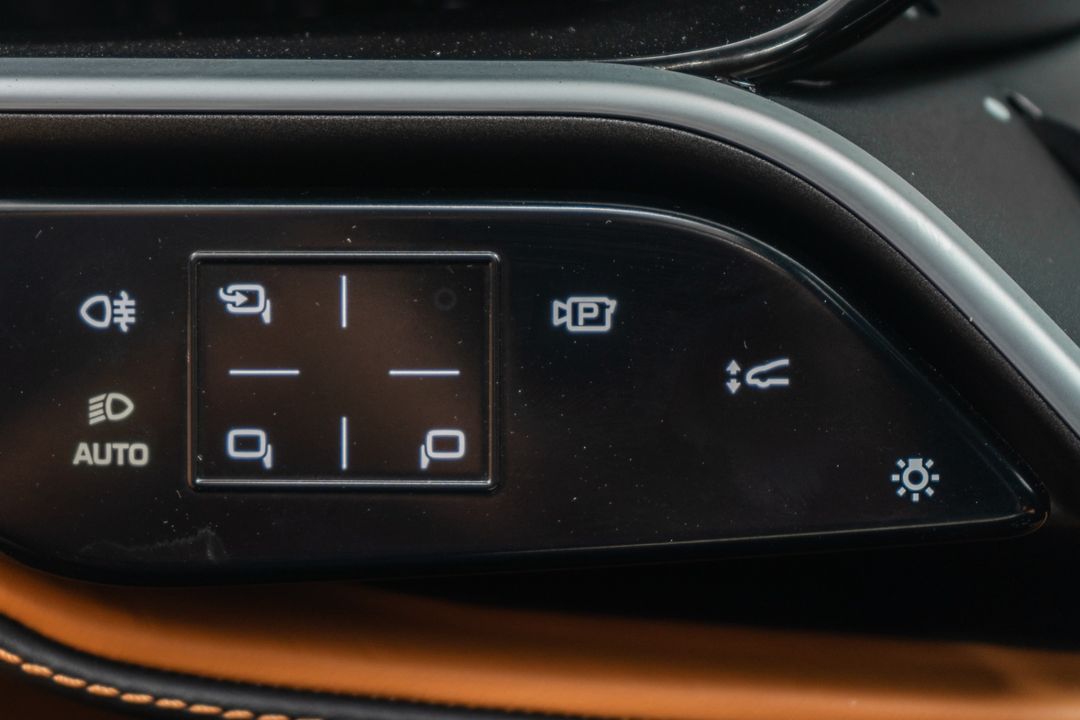 2025 Ferrari 296 GTS
