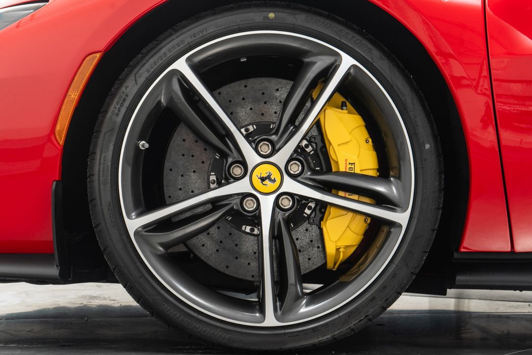 2025 Ferrari 296 GTS