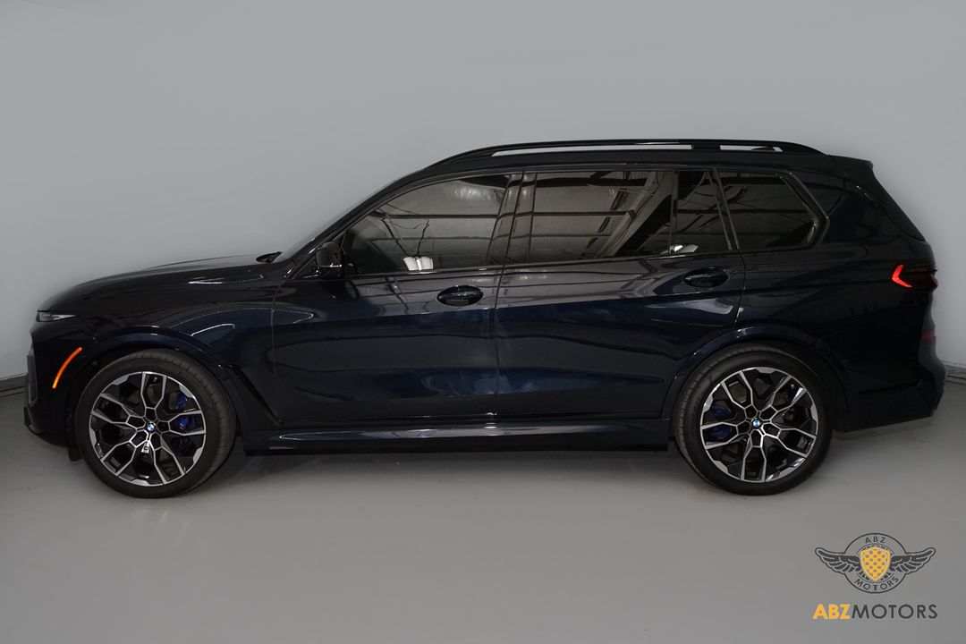 2024 BMW X7