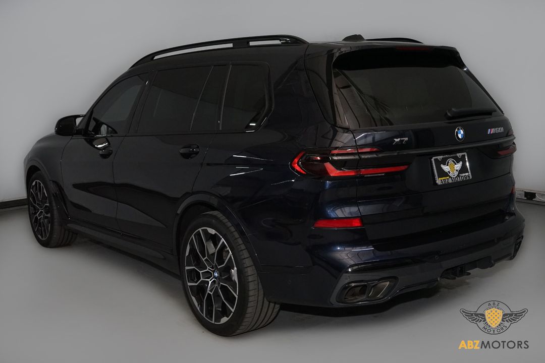 2024 BMW X7