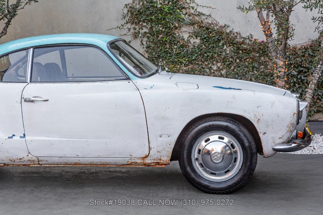 1968 Volkswagen Karmann Ghia