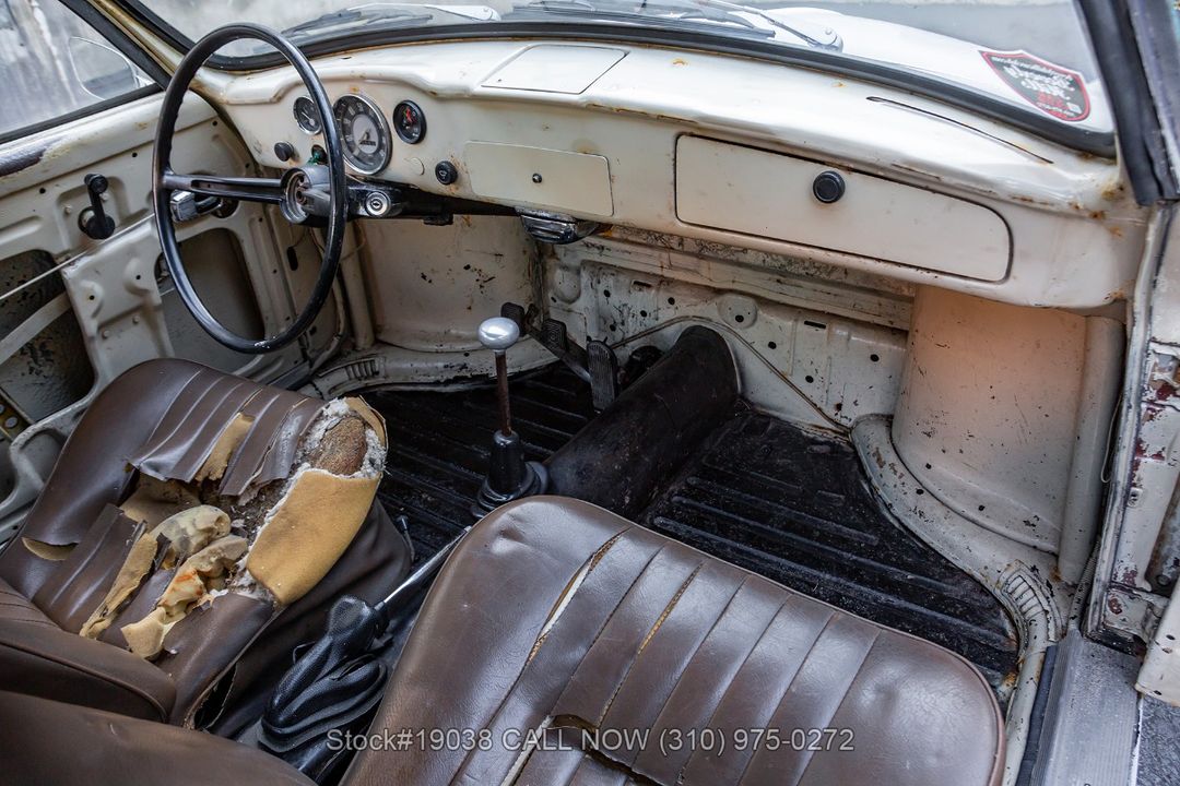 1968 Volkswagen Karmann Ghia