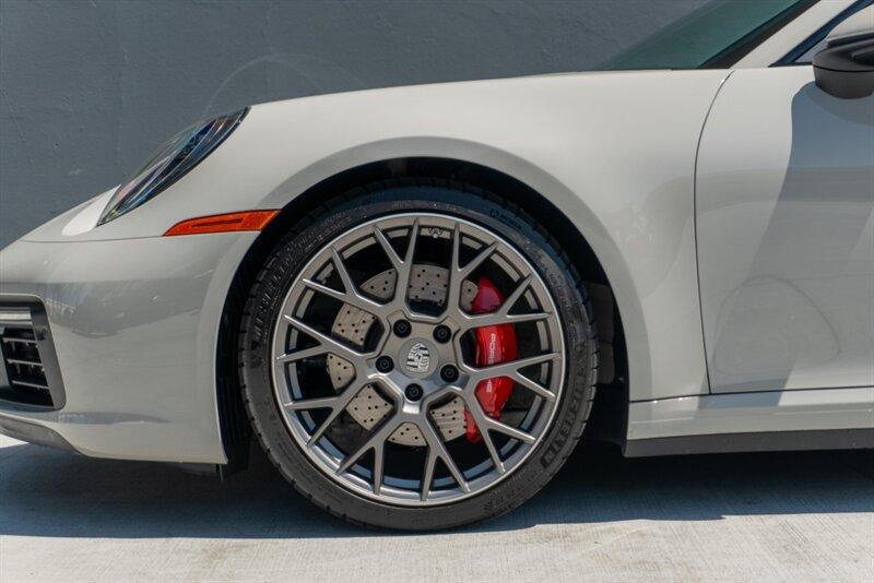 2024 Porsche 911