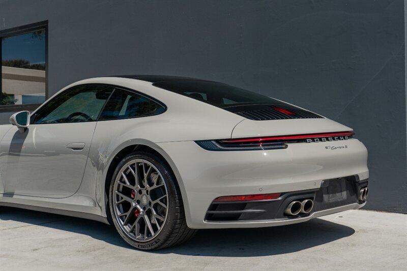 2024 Porsche 911