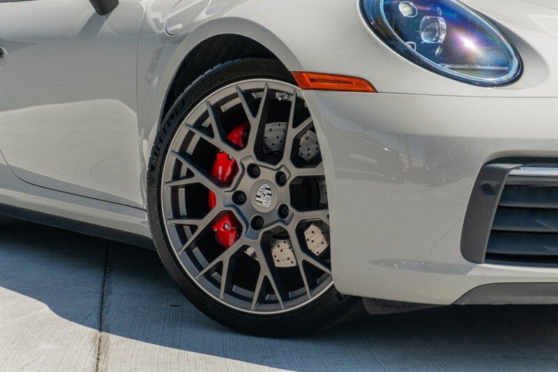 2024 Porsche 911