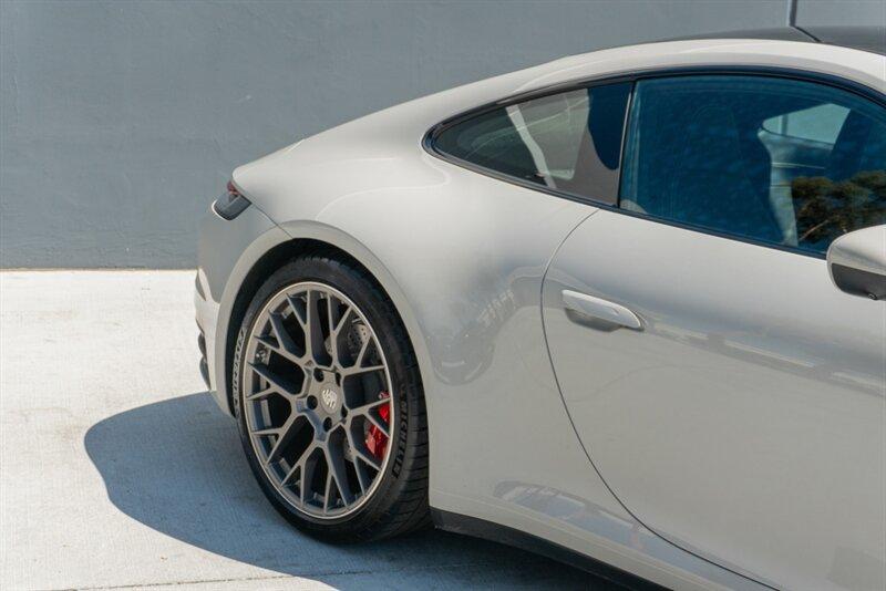 2024 Porsche 911