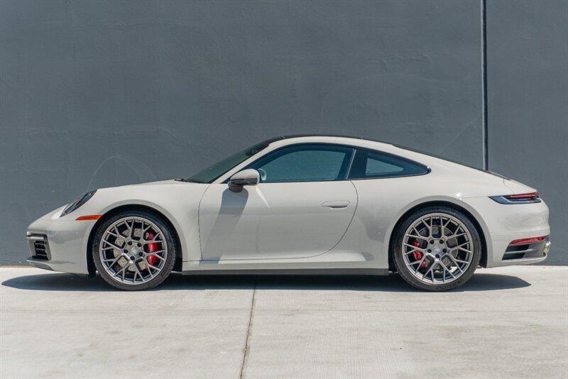 2024 Porsche 911