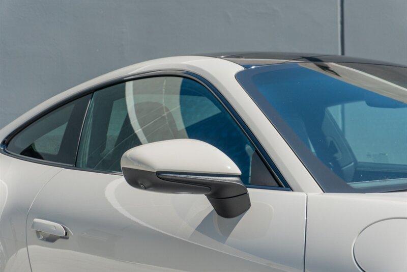 2024 Porsche 911