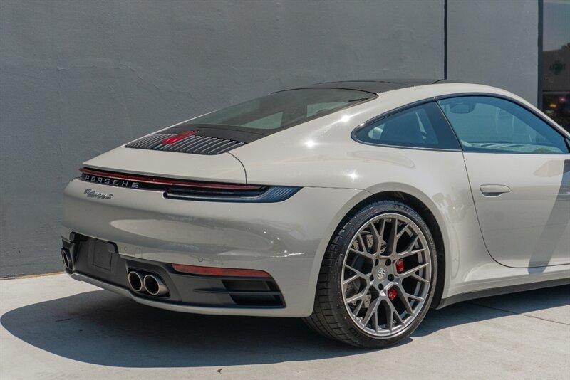 2024 Porsche 911