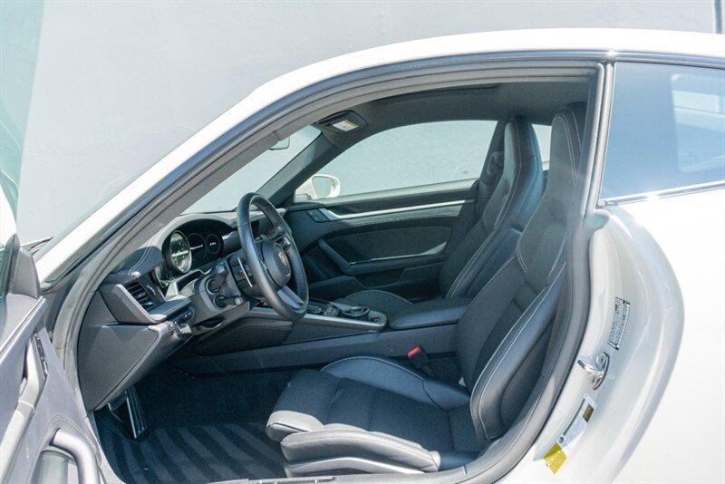 2024 Porsche 911