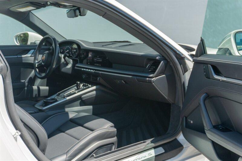 2024 Porsche 911