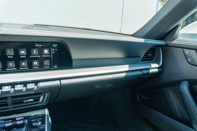 2024 Porsche 911
