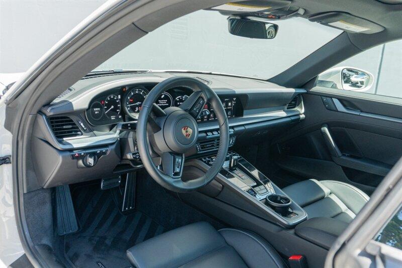 2024 Porsche 911