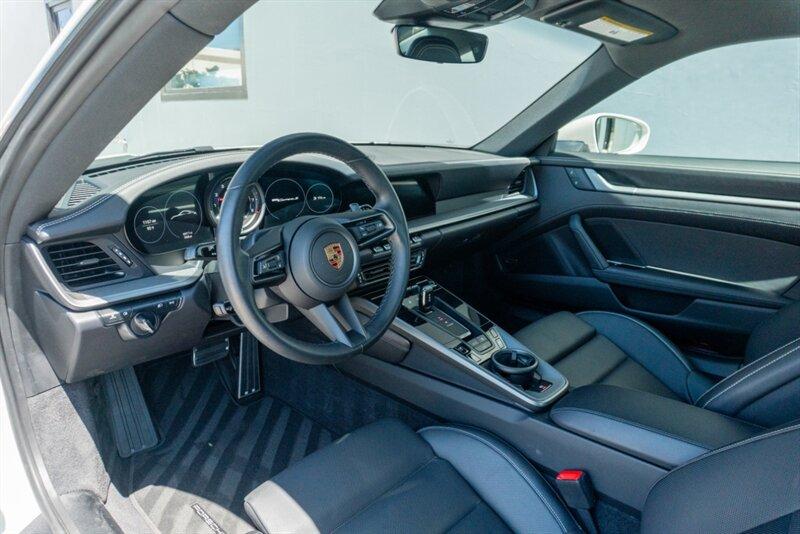 2024 Porsche 911