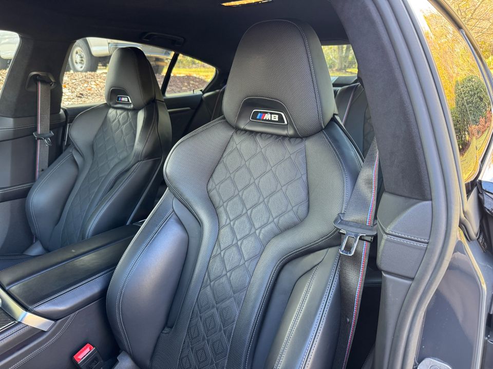 2022 BMW M8 Competition