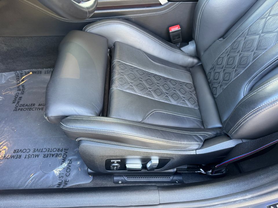 2022 BMW M8 Competition