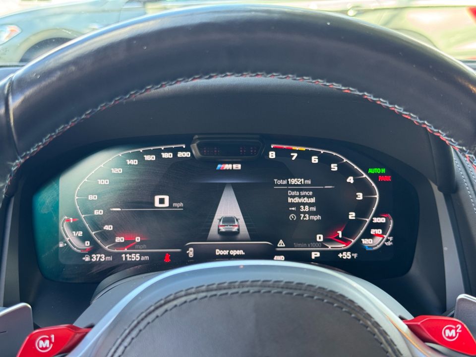 2022 BMW M8 Competition