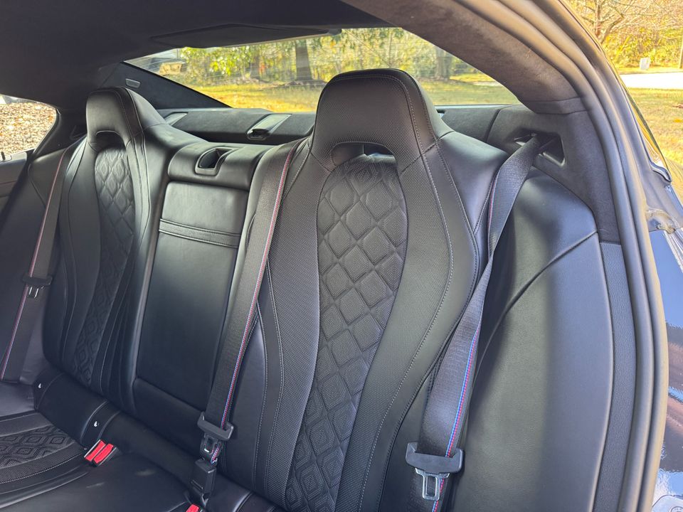 2022 BMW M8 Competition