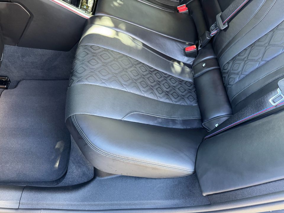 2022 BMW M8 Competition