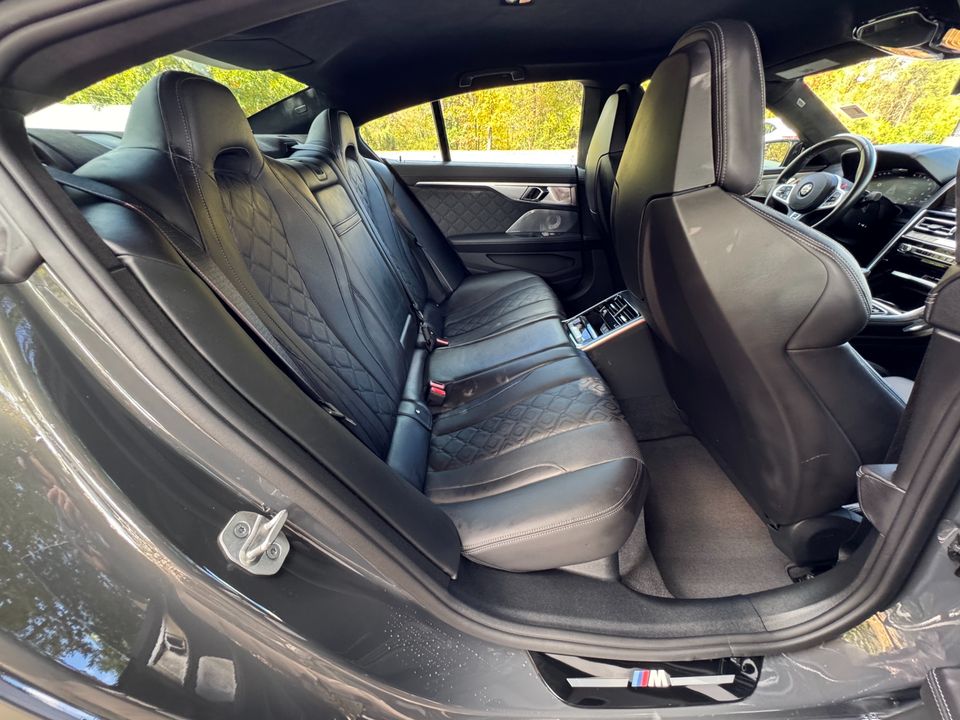 2022 BMW M8 Competition