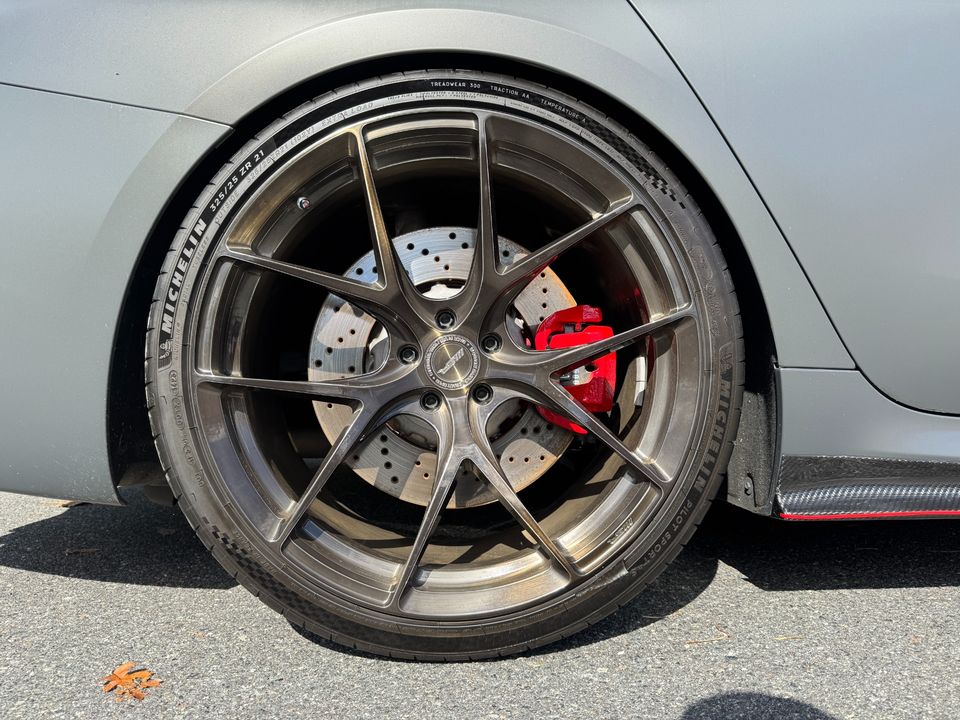 2022 BMW M8 Competition