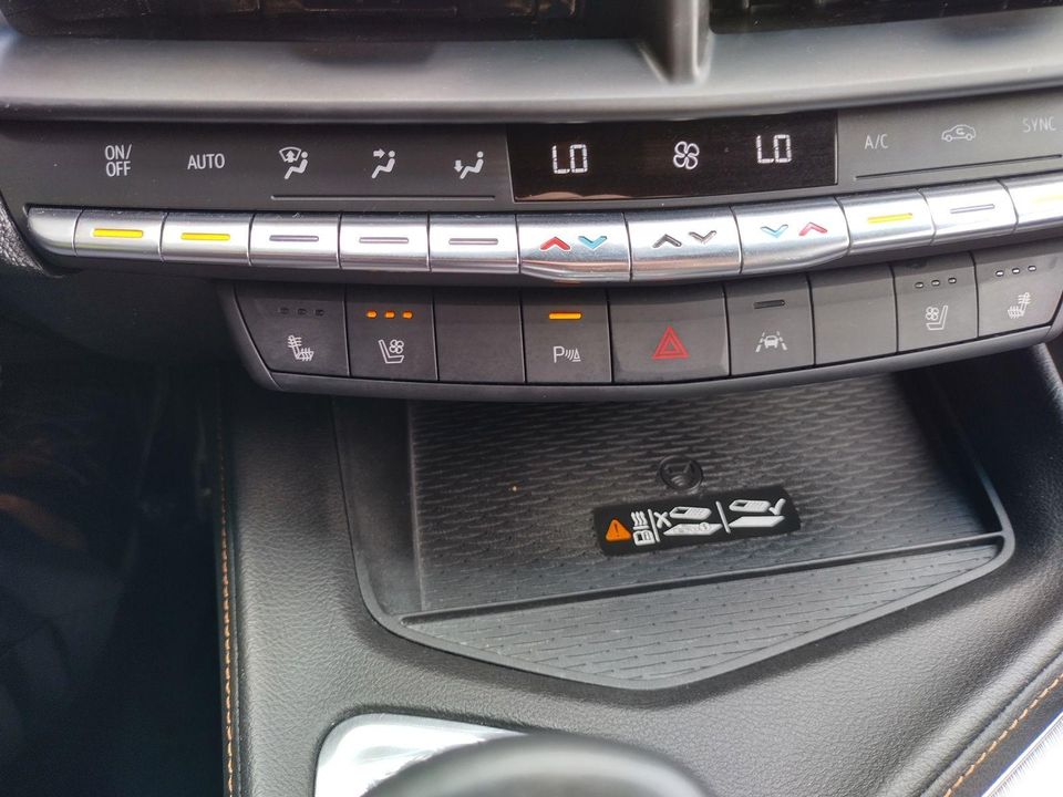 2022 Cadillac CT4