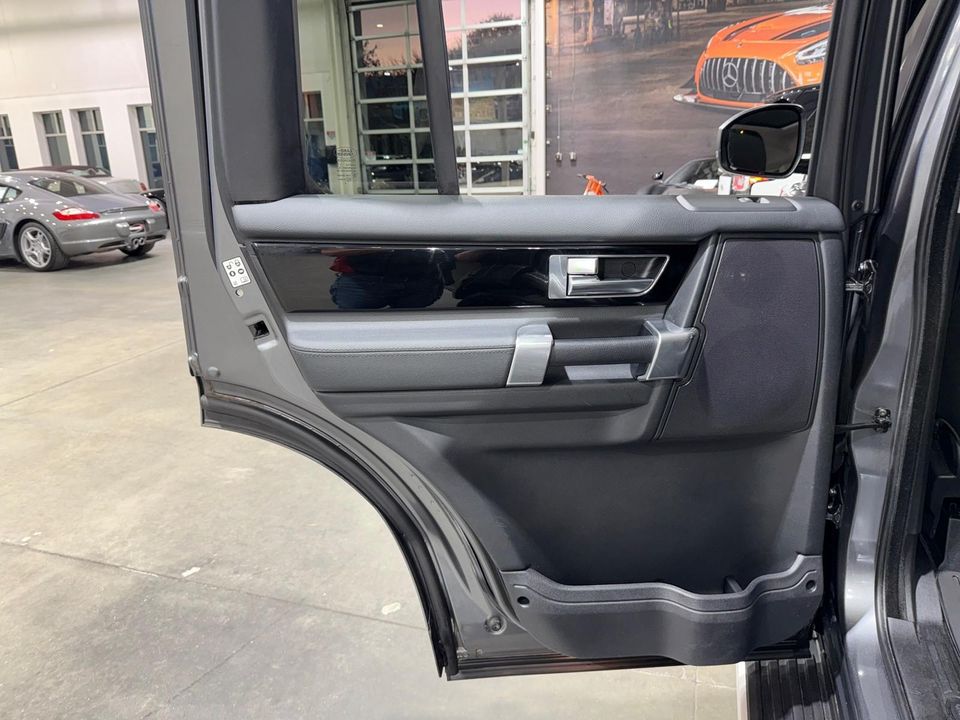 2016 Land Rover LR4