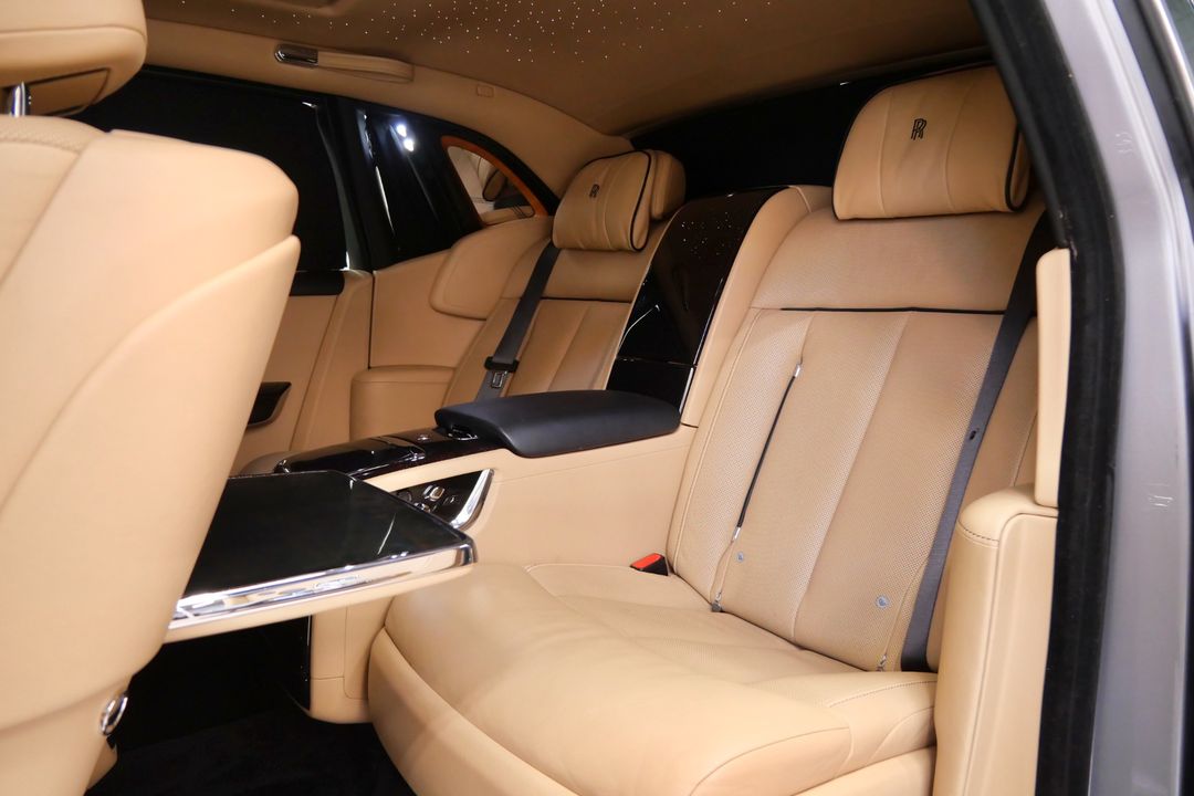 2020 Rolls-Royce Phantom