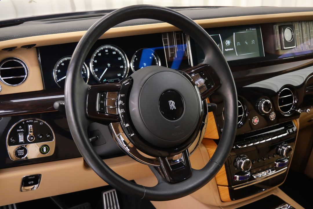 2020 Rolls-Royce Phantom