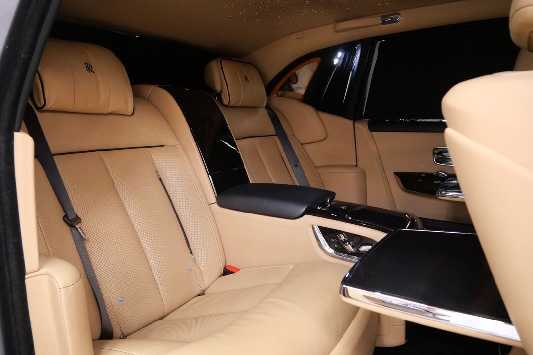 2020 Rolls-Royce Phantom