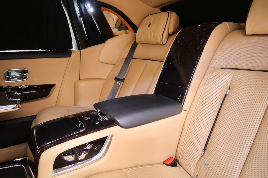 2020 Rolls-Royce Phantom