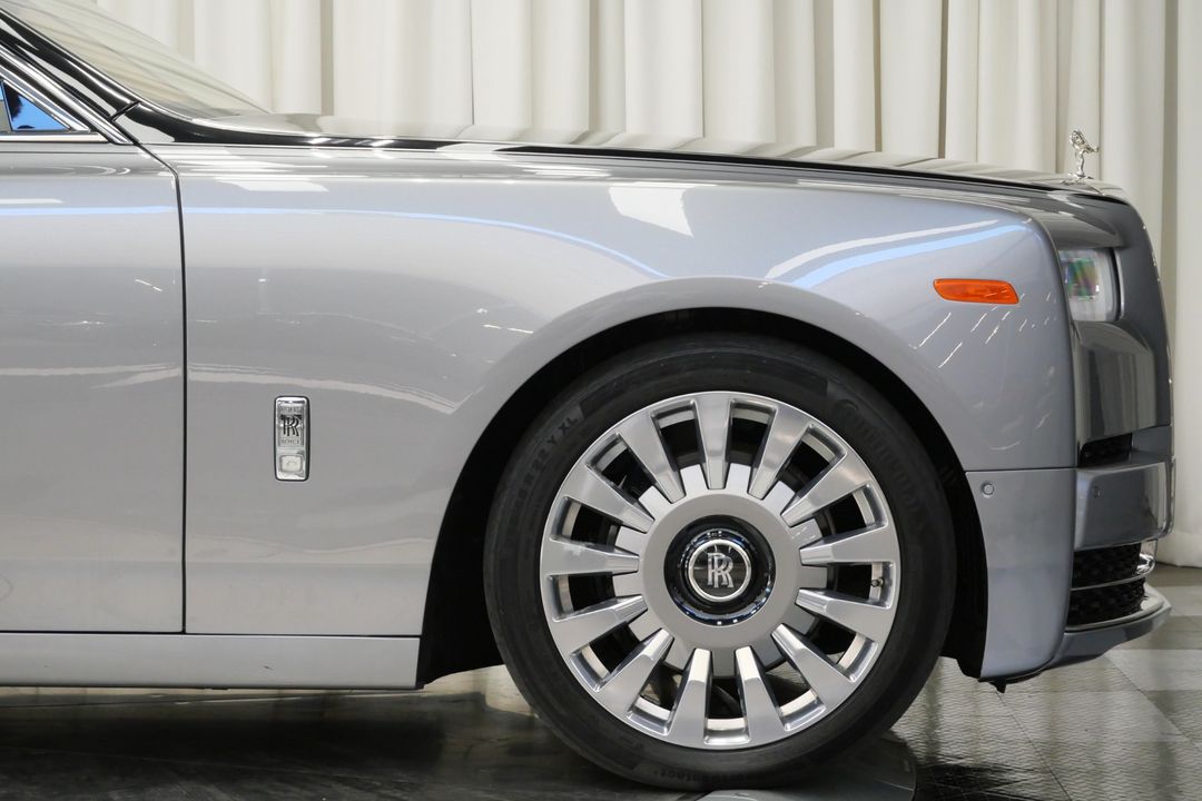 2020 Rolls-Royce Phantom