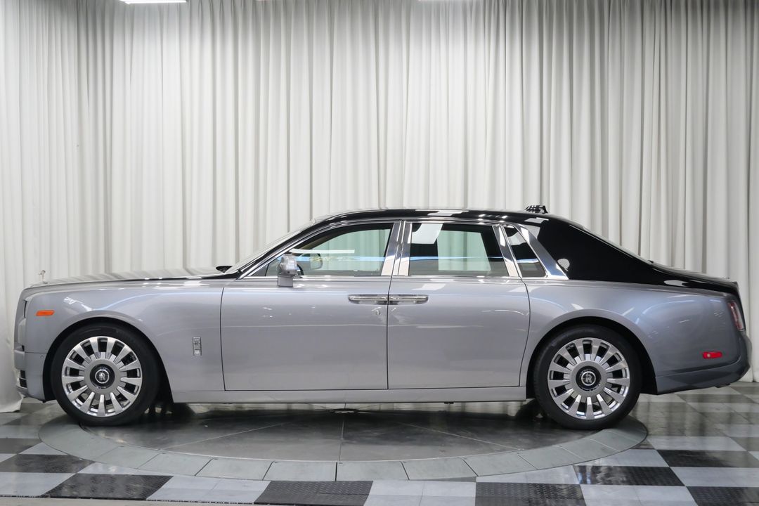 2020 Rolls-Royce Phantom