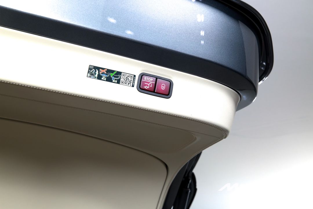 2024 Mercedes-Benz EQS