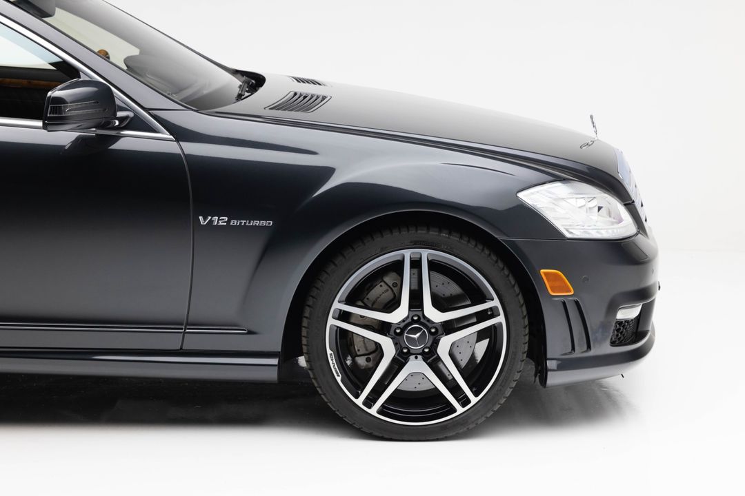 2011 Mercedes-Benz S 65 AMG
