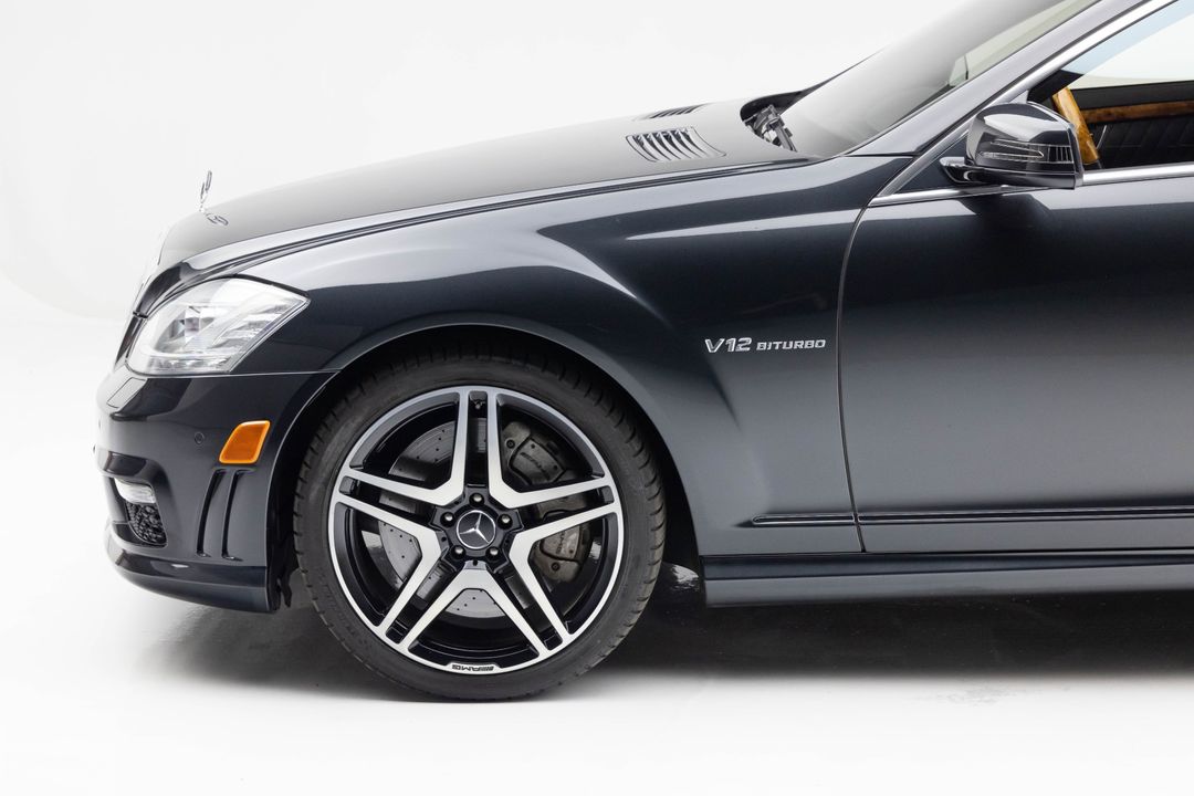 2011 Mercedes-Benz S 65 AMG