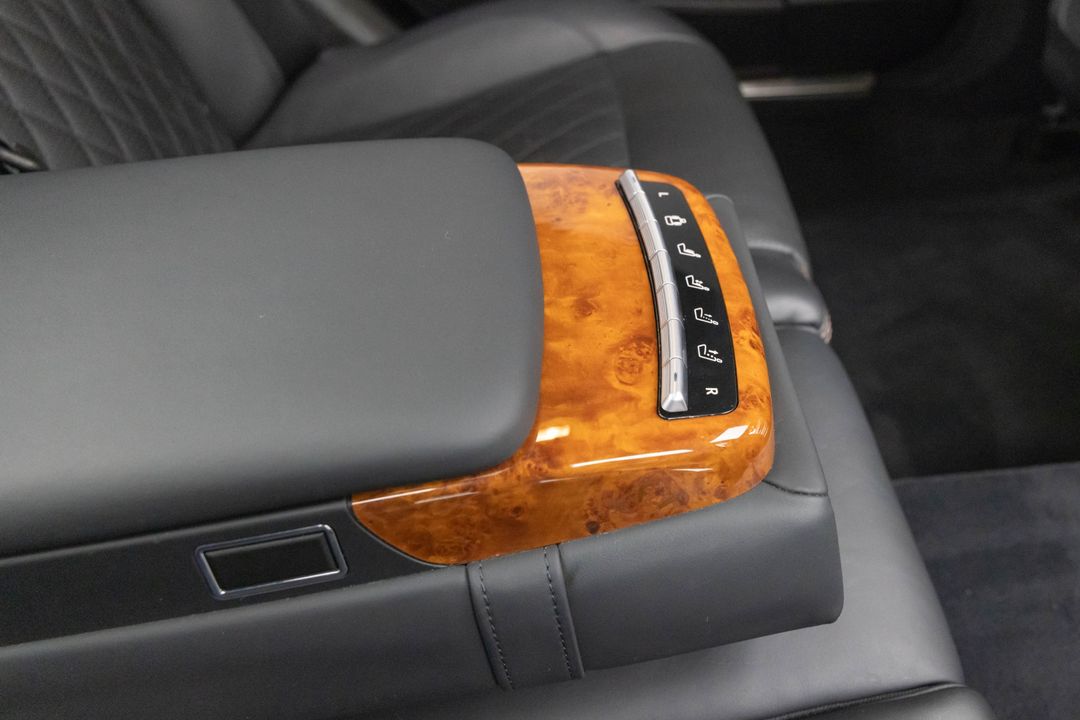2011 Mercedes-Benz S 65 AMG