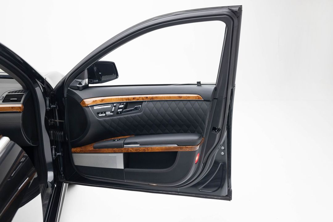 2011 Mercedes-Benz S 65 AMG