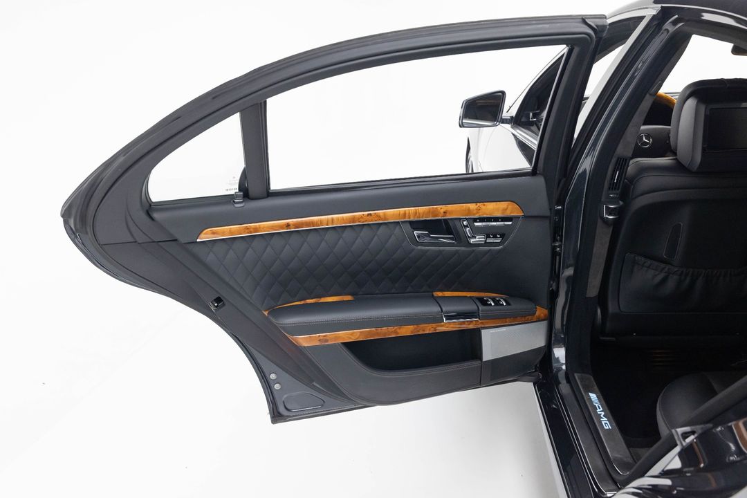 2011 Mercedes-Benz S 65 AMG