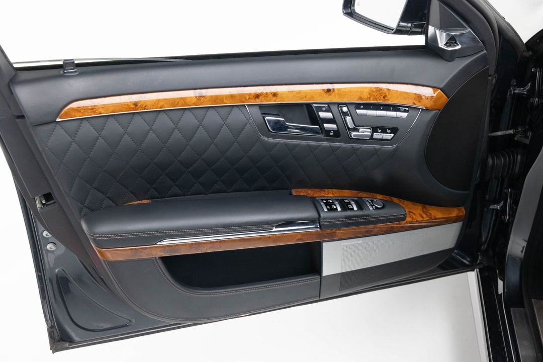 2011 Mercedes-Benz S 65 AMG